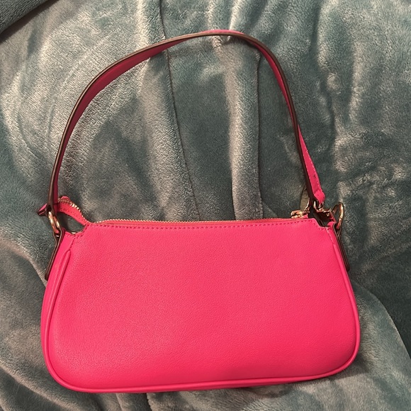 GUESS? Fuschia shoulder bag - Picture 2 of 8